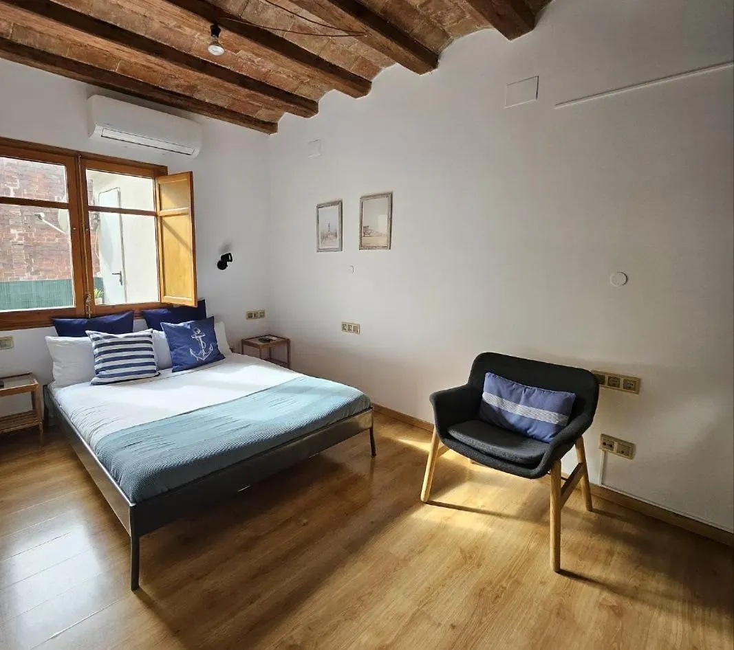 Flat With 2 Rooms And Private Terrace Min 32 Days Barcelona 0*,  Spain